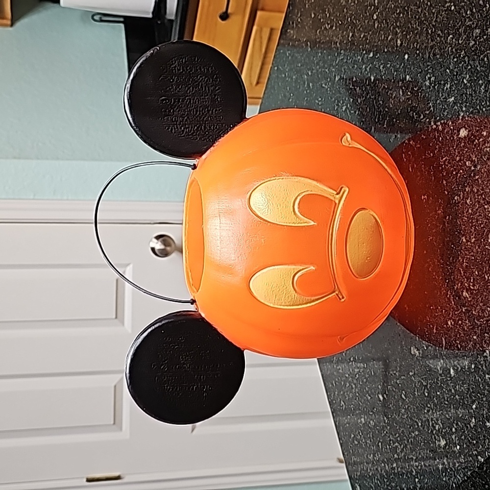 General Foam Plastics Blow Mold